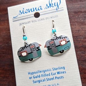 🎉 NWT Sienna Sky Boho Pastel Camper Earrings